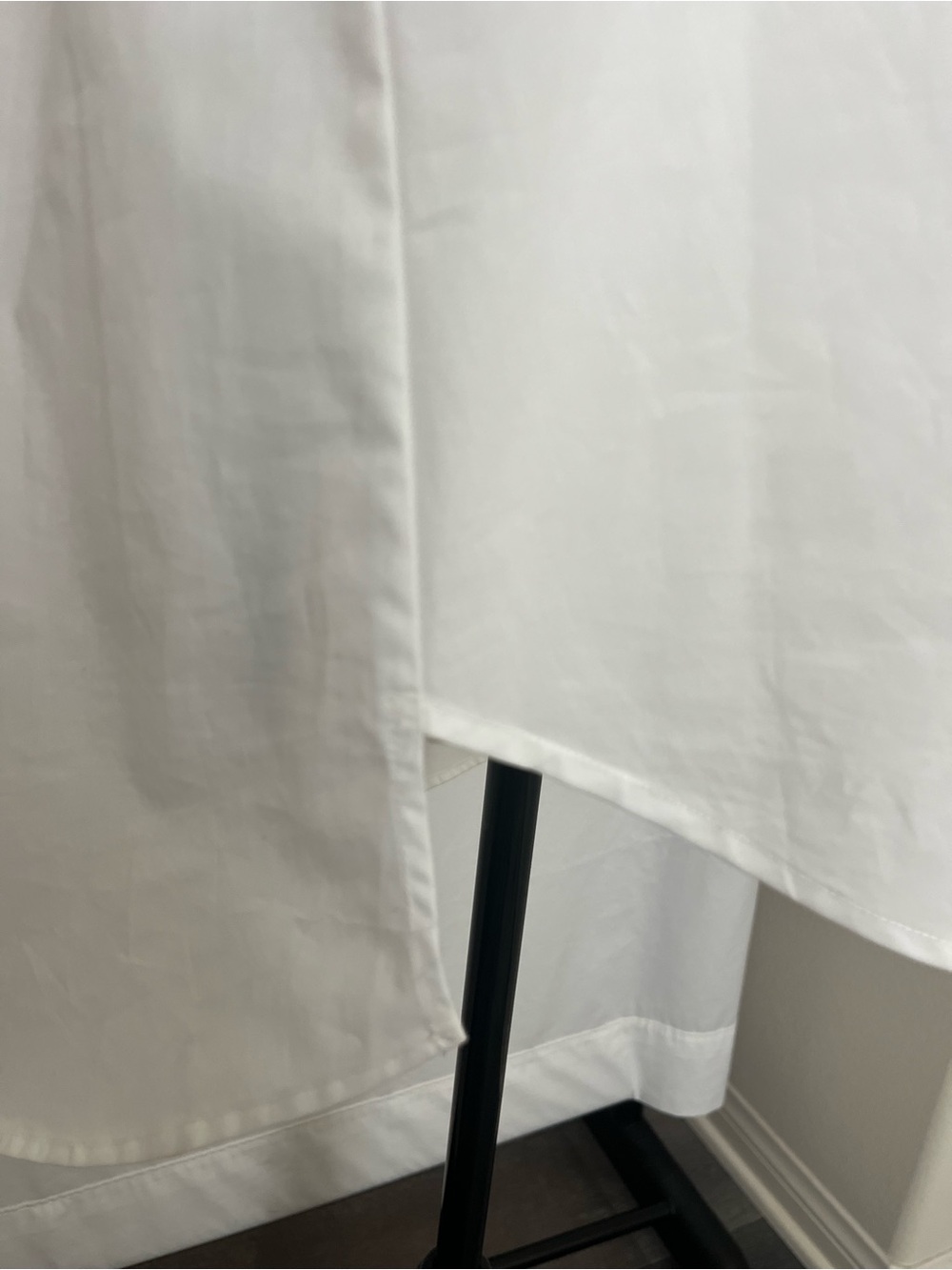 Frame Denim White Sleeveless Mock Neck Shirt - Picture 4 of 5